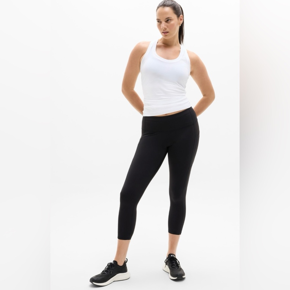 NWT-Athleta White Momentum Tank, Extra Large - Picture 4 of 9